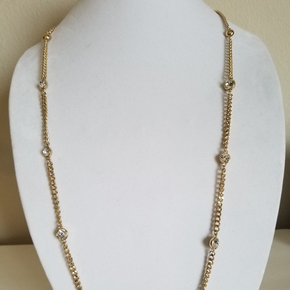 Brand new 40" long nacklace with big crystal stone